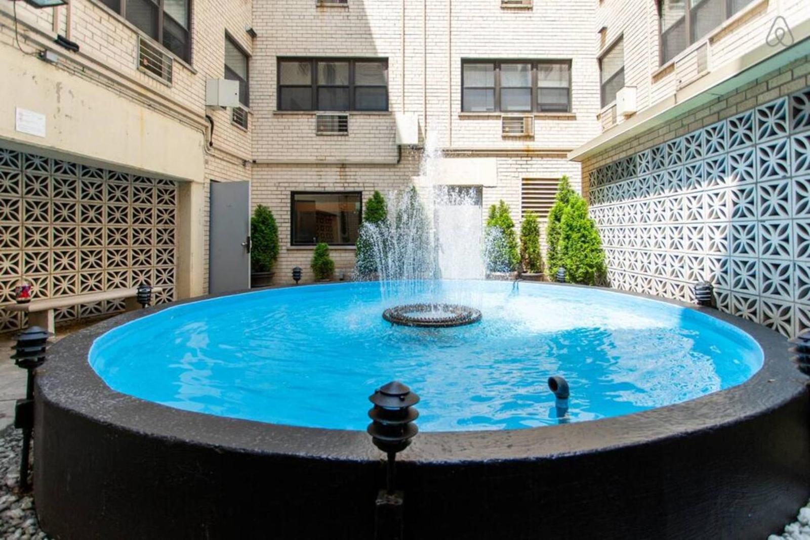 Chic, Spotless & Great Location 1BR in Lakeview A3