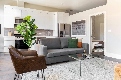 Sonder — Greektown Suites
