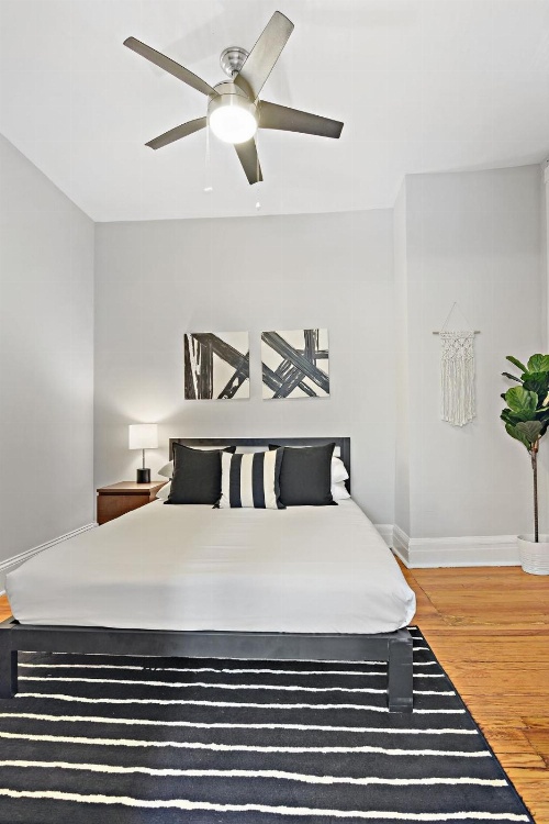 Gorgeous 2BR APT Great Location Near Wrigley